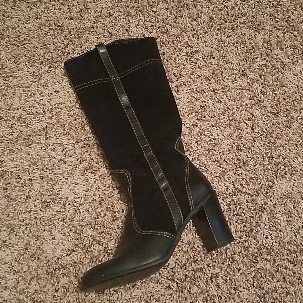 Leather boots